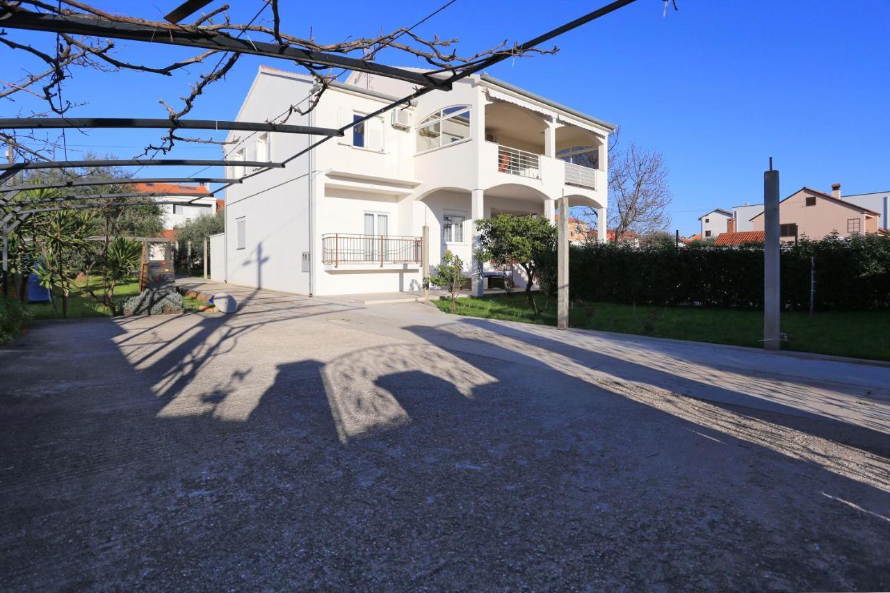 ザダル Hacienda Mia With Pool,Bbq,Free Parkingヴィラ エクステリア 写真
